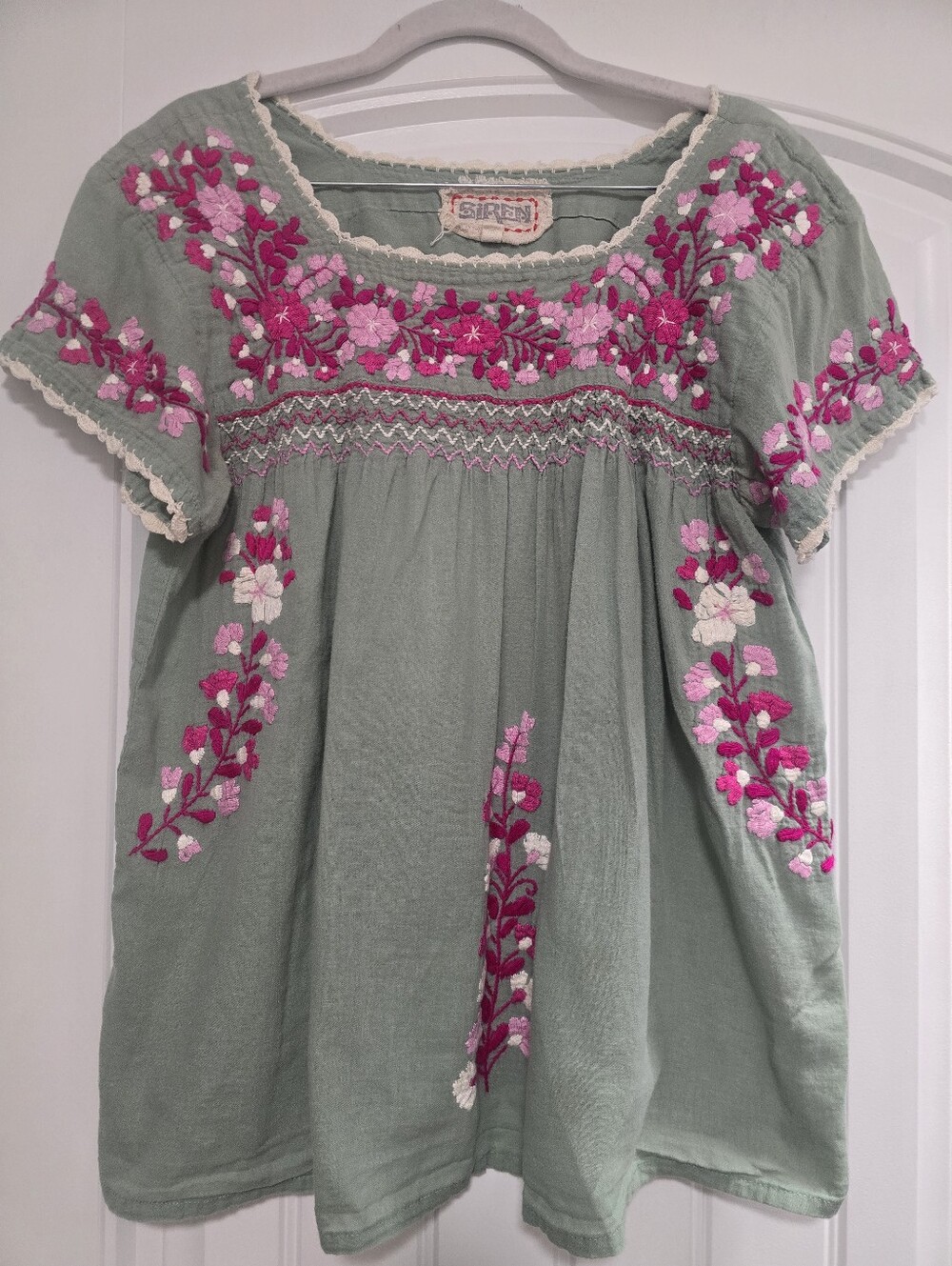 SIREN La Marina Corta Embroidered Mexican Peasant Blouse